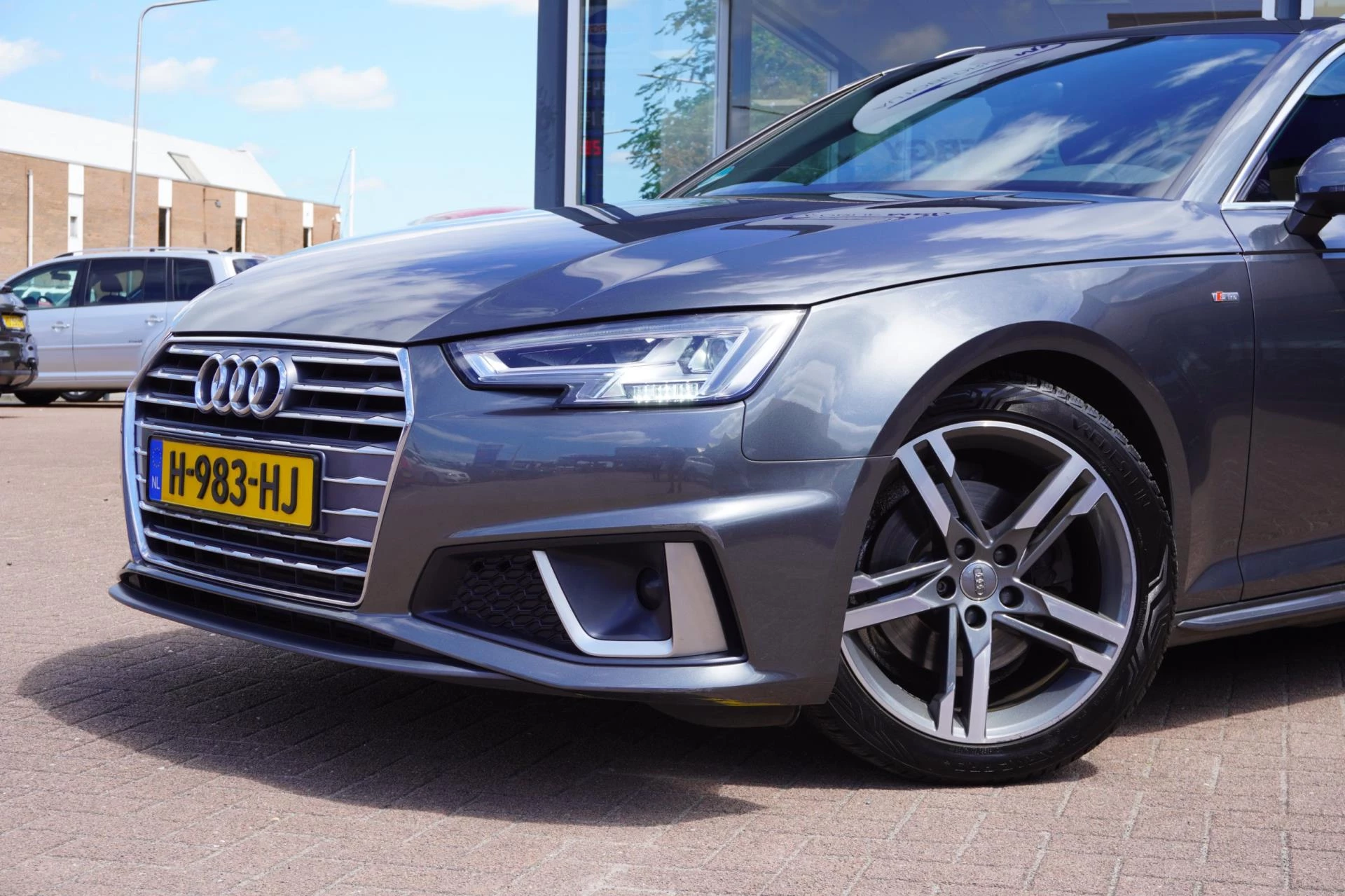 Hoofdafbeelding Audi A4