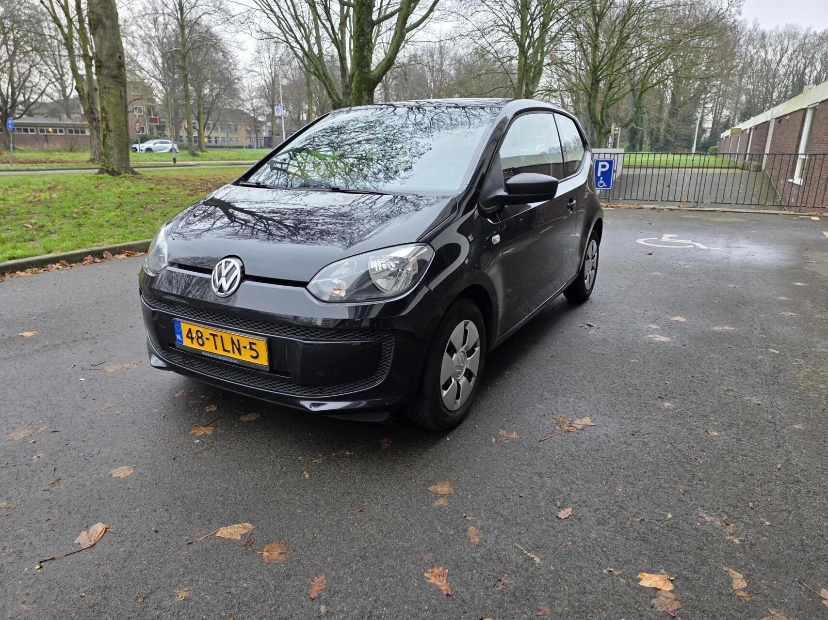 Hoofdafbeelding Volkswagen up!