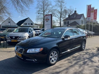 Hoofdafbeelding Volvo S80 Volvo S80 2.0 145PK / LEDER / NAVI / PDC / CRUISE CTR. / AIRCO-ECC / STOELVERW. / 16'' LMV