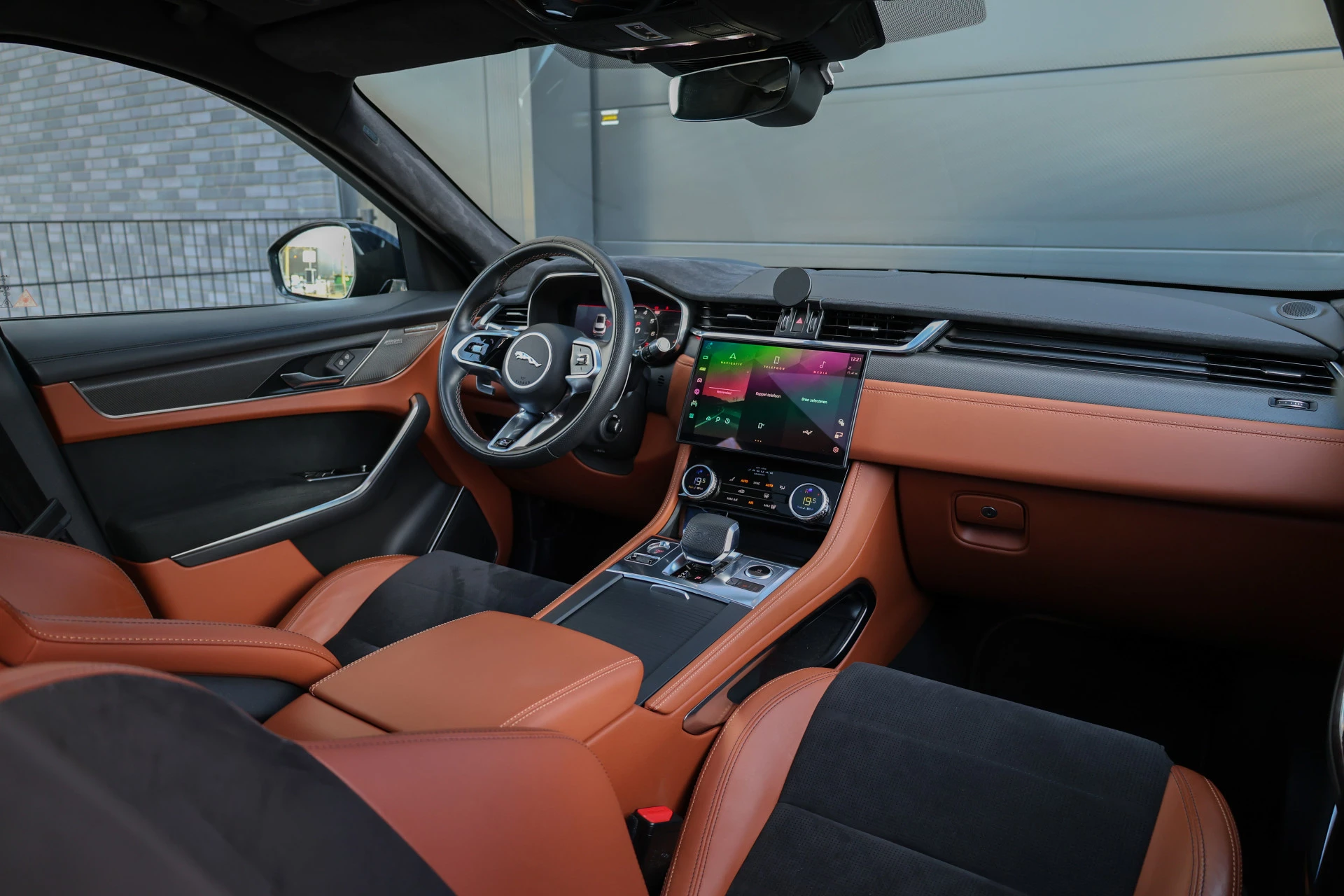 Hoofdafbeelding Jaguar F-PACE