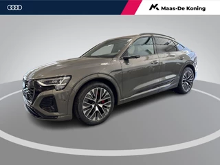 Hoofdafbeelding Audi Q8 Sportback e-tron Audi Q8 Sportback e-tron 55 quattro S Edition 408pk / 115 kWh · SOH 93,2% · Panoramadak · Luchtvering · 360gr Camera ·  Head-Up display ·