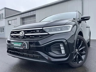 Volkswagen T-Roc 1.5 TSI R-LINE Blackstyle ** LED, VIRTUAL, ACC, MASSAGE, VERW. STUUR, 18-inch LMV ** 1e EIG - Slechts 27.061km. ** ** INFORMEER OOK NAAR ONZE AANTREKKELIJKE FINANCIAL-LEASE TARIEVEN **