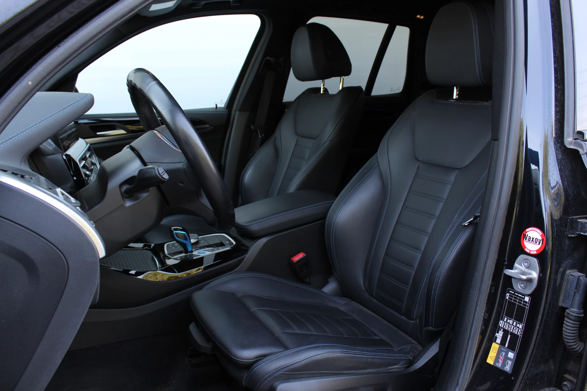Hoofdafbeelding BMW iX3