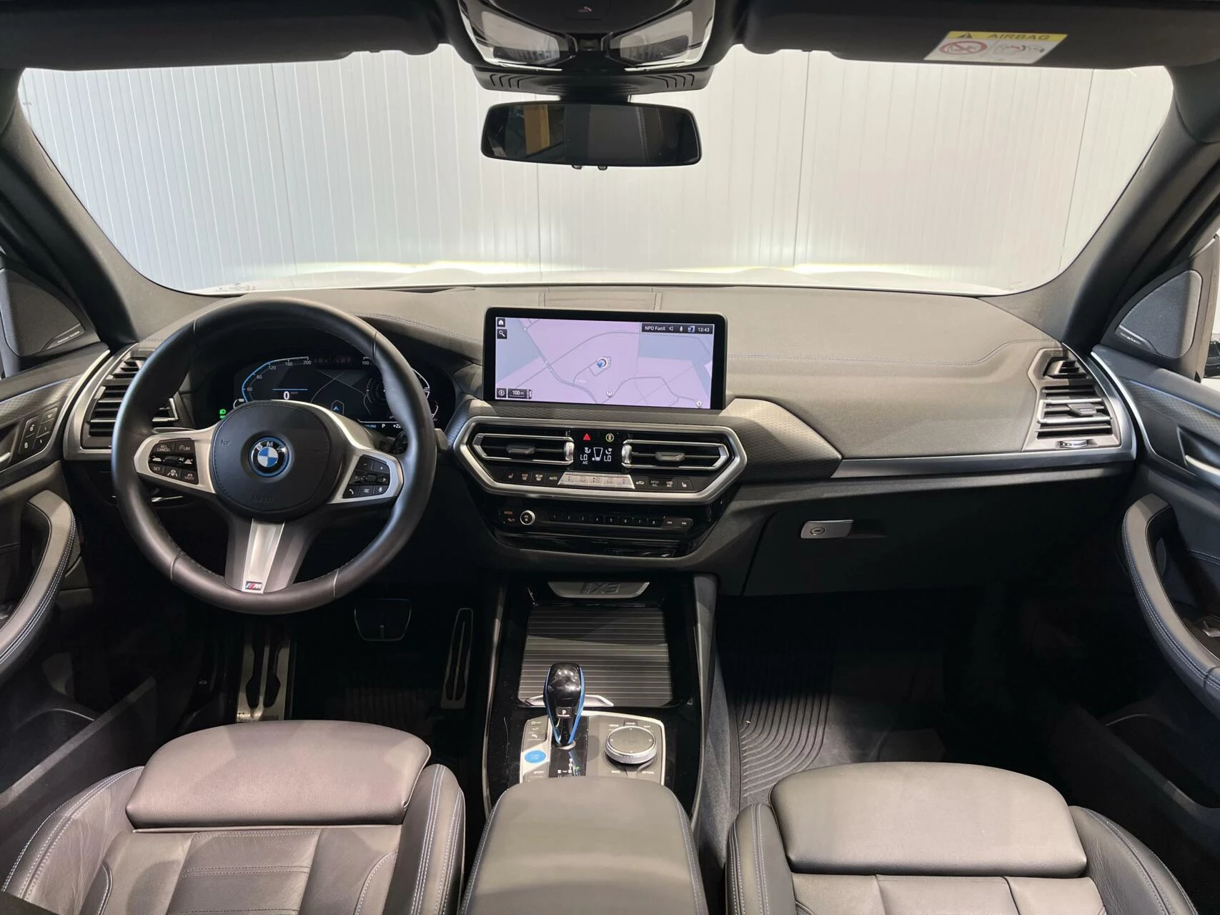 Hoofdafbeelding BMW iX3