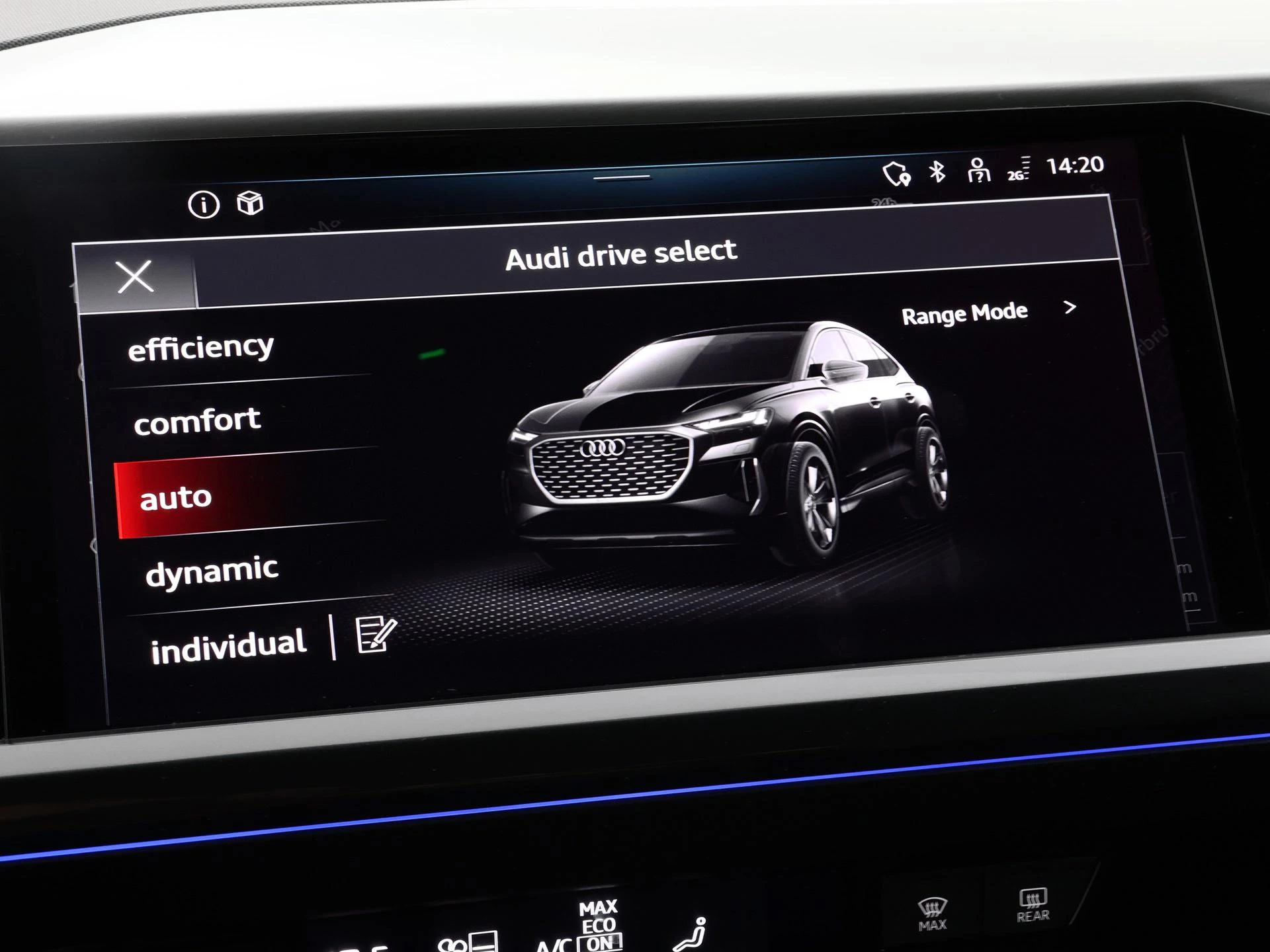 Hoofdafbeelding Audi Q4 Sportback e-tron