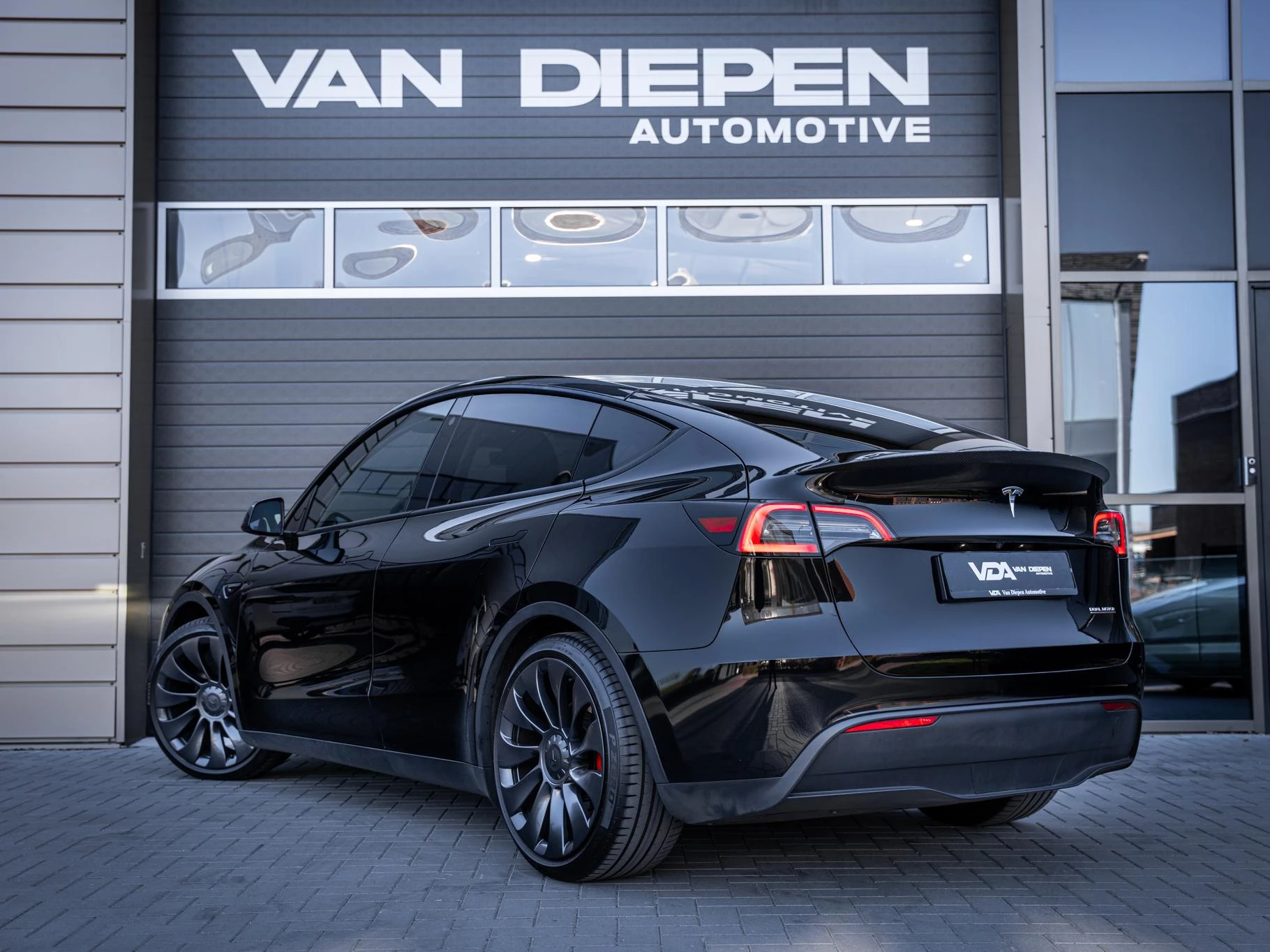 Hoofdafbeelding Tesla Model Y