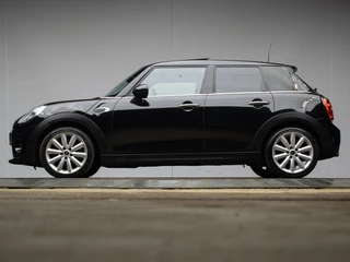Mini Mini 1.5 Cooper Chili Sport (PANORAMADAK,NAVI,PDC,CLIMATE,CRUISE,SFEER VERLICHTING,SPORTSTOELEN,LM VELGEN)