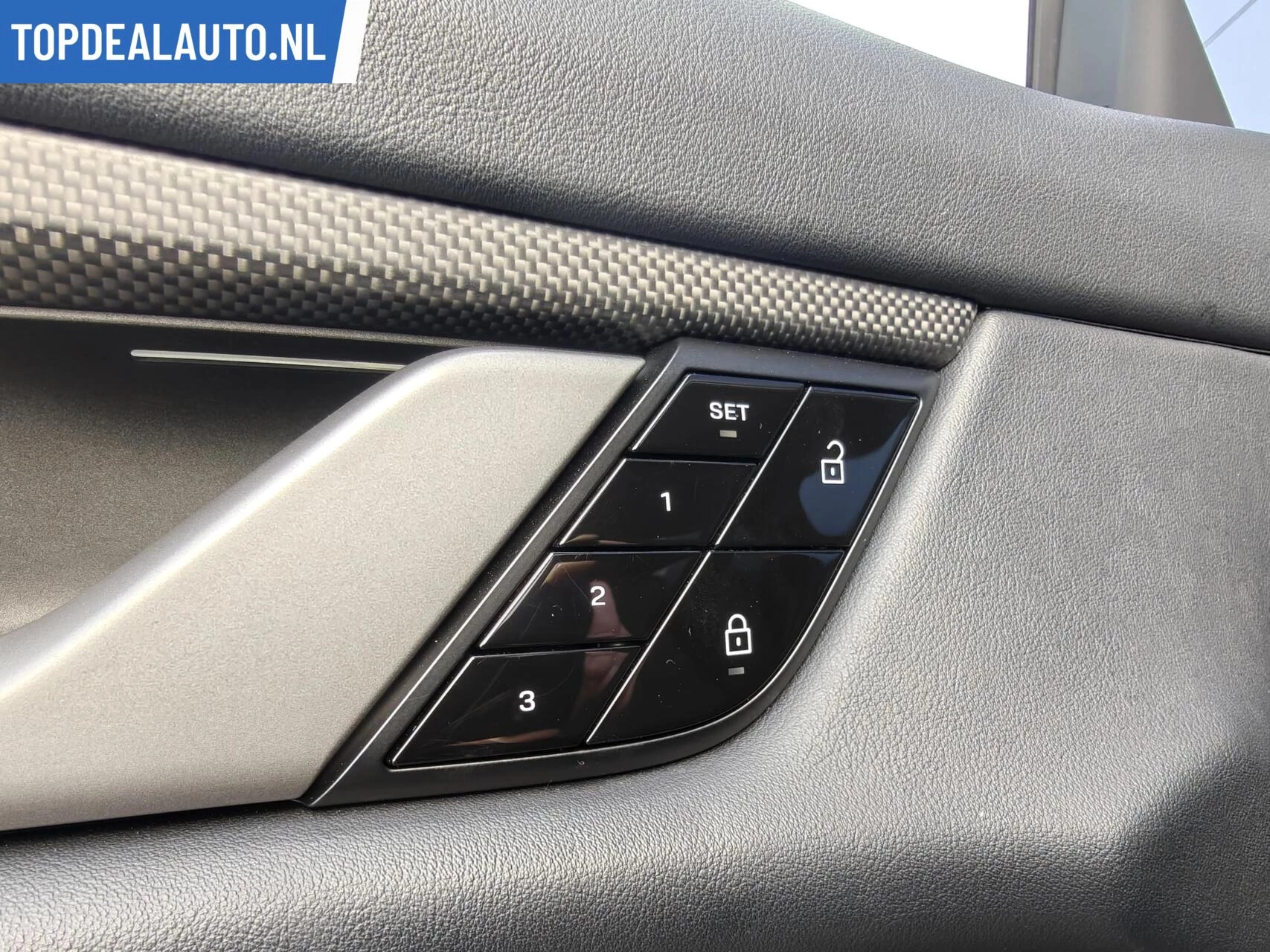 Hoofdafbeelding Porsche Taycan