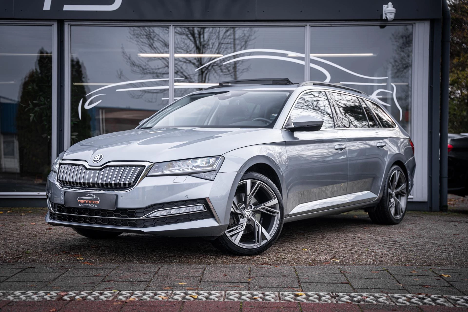 Hoofdafbeelding Škoda Superb
