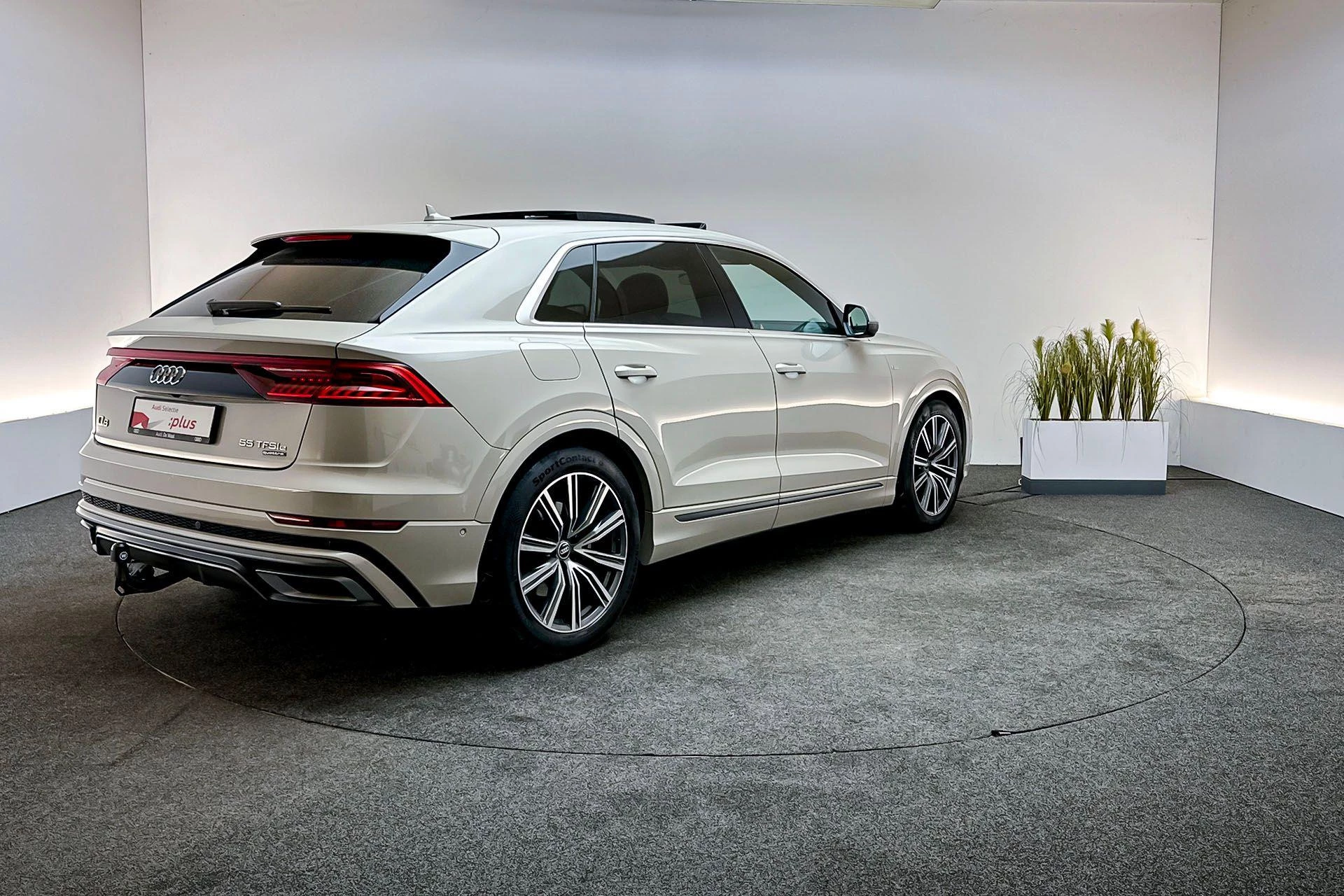 Hoofdafbeelding Audi Q8