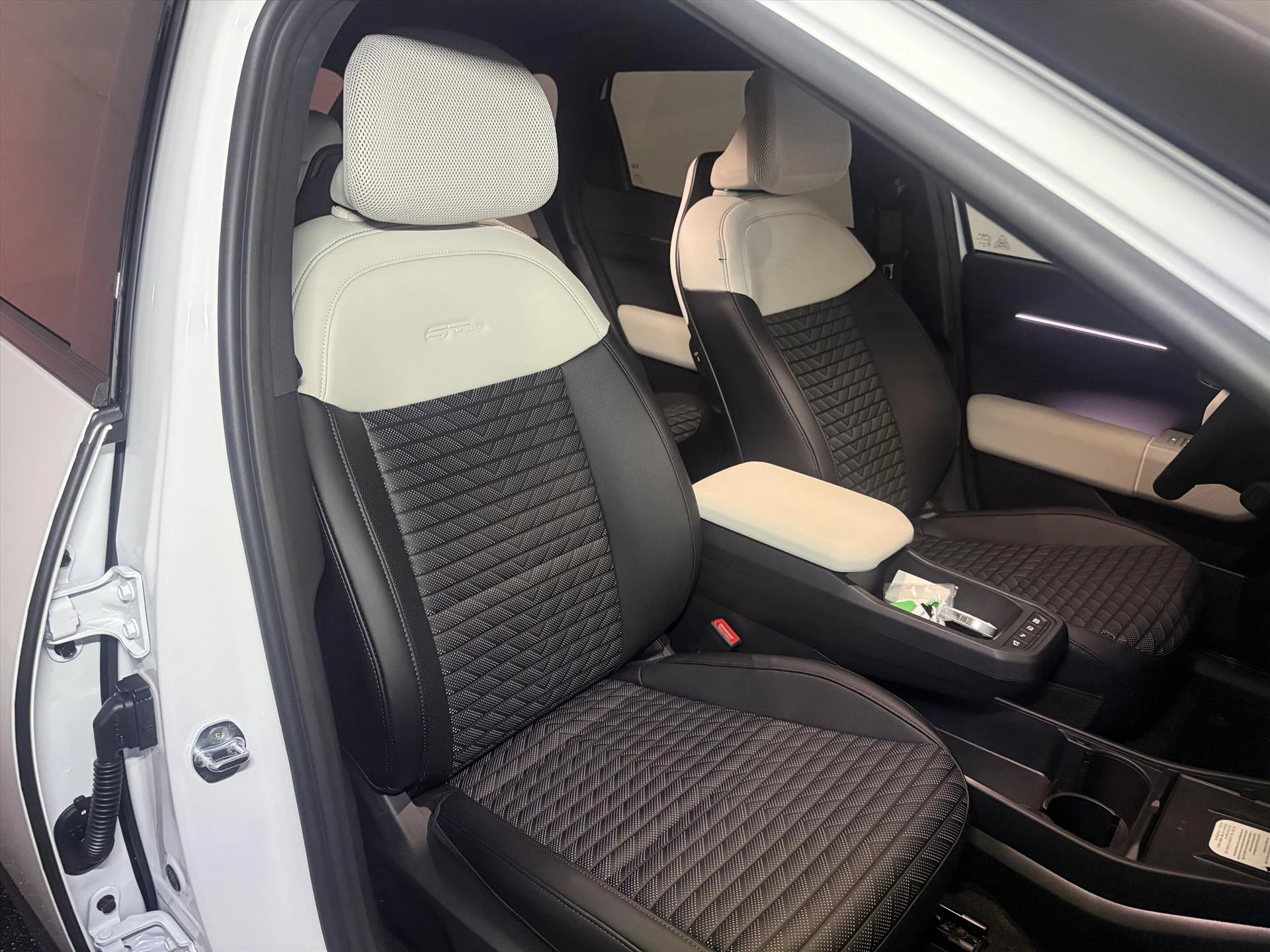 Hoofdafbeelding Kia EV4