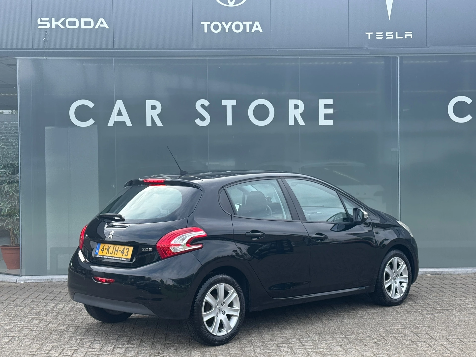 Hoofdafbeelding Peugeot 208