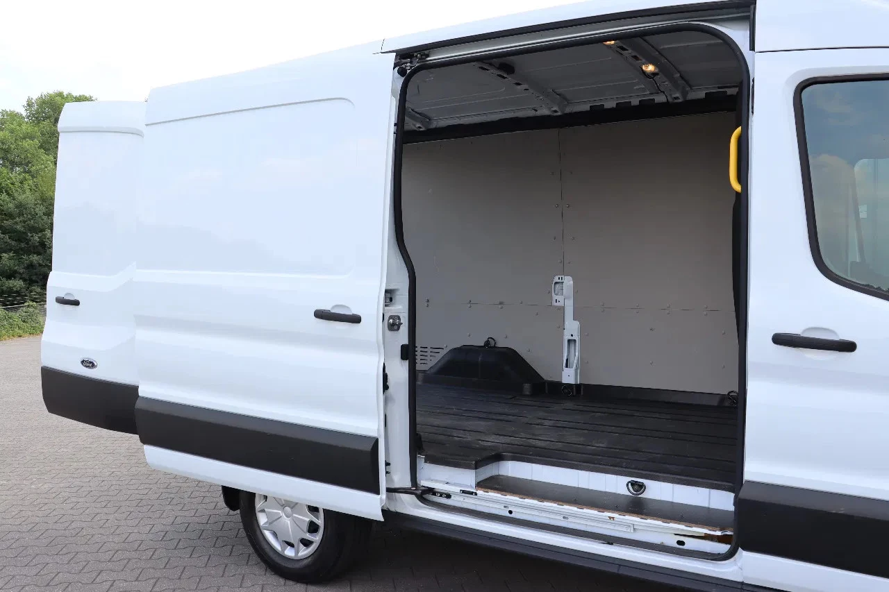 Hoofdafbeelding Ford E-Transit