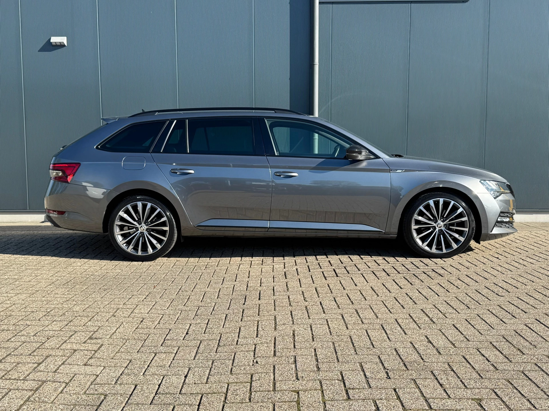 Hoofdafbeelding Škoda Superb