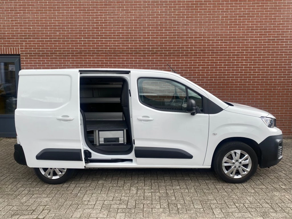 Hoofdafbeelding Peugeot Partner