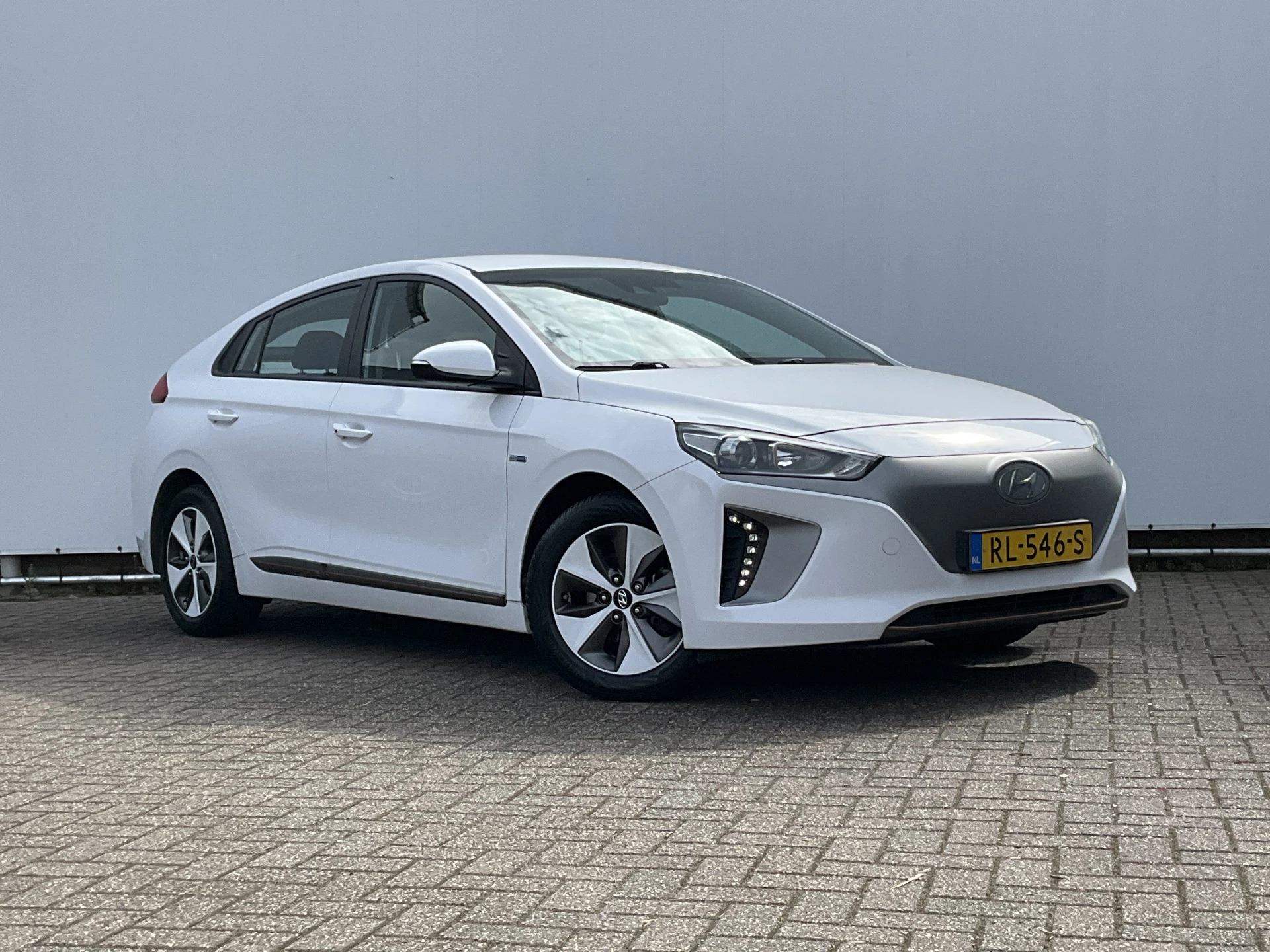 Hoofdafbeelding Hyundai IONIQ