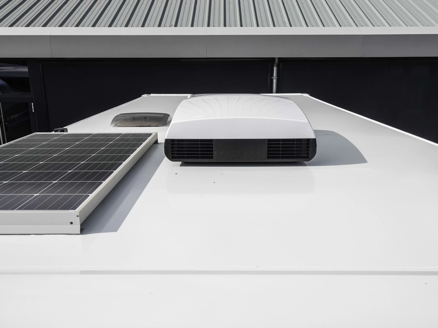 Hoofdafbeelding Benimar Amphitryon