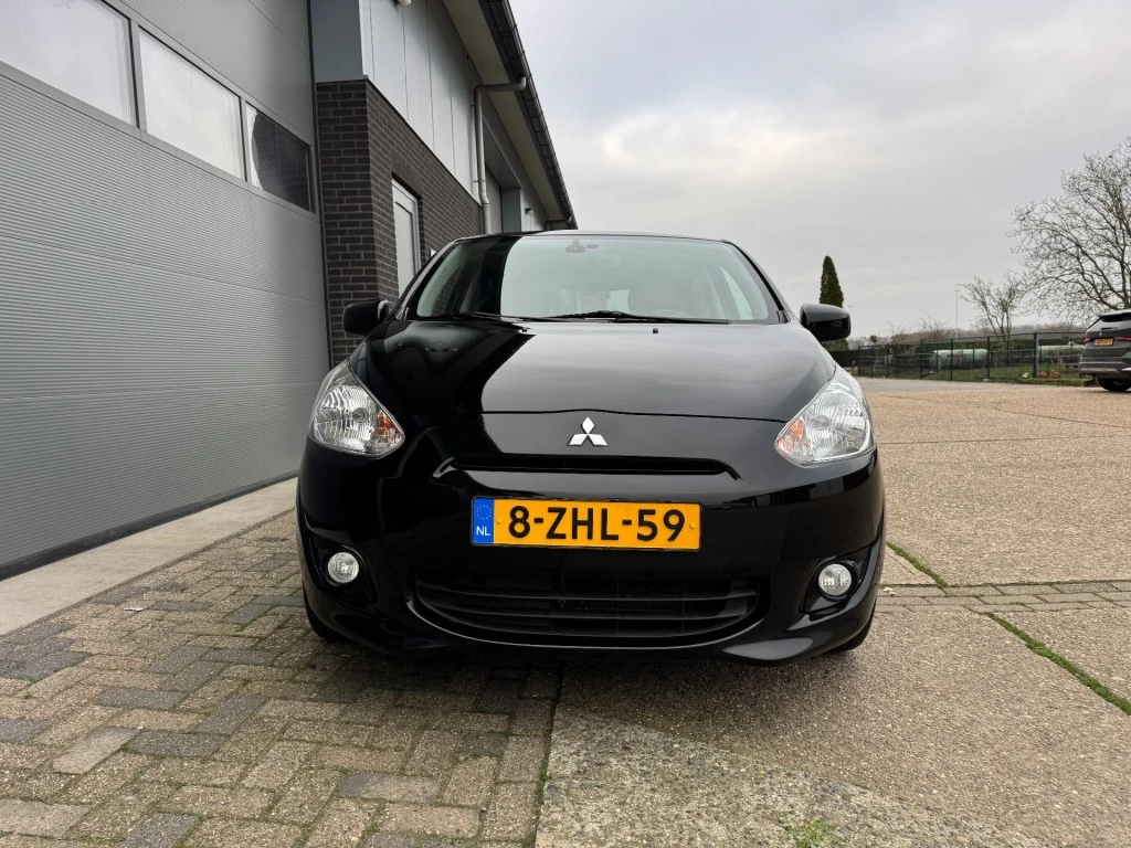 Hoofdafbeelding Mitsubishi Space Star