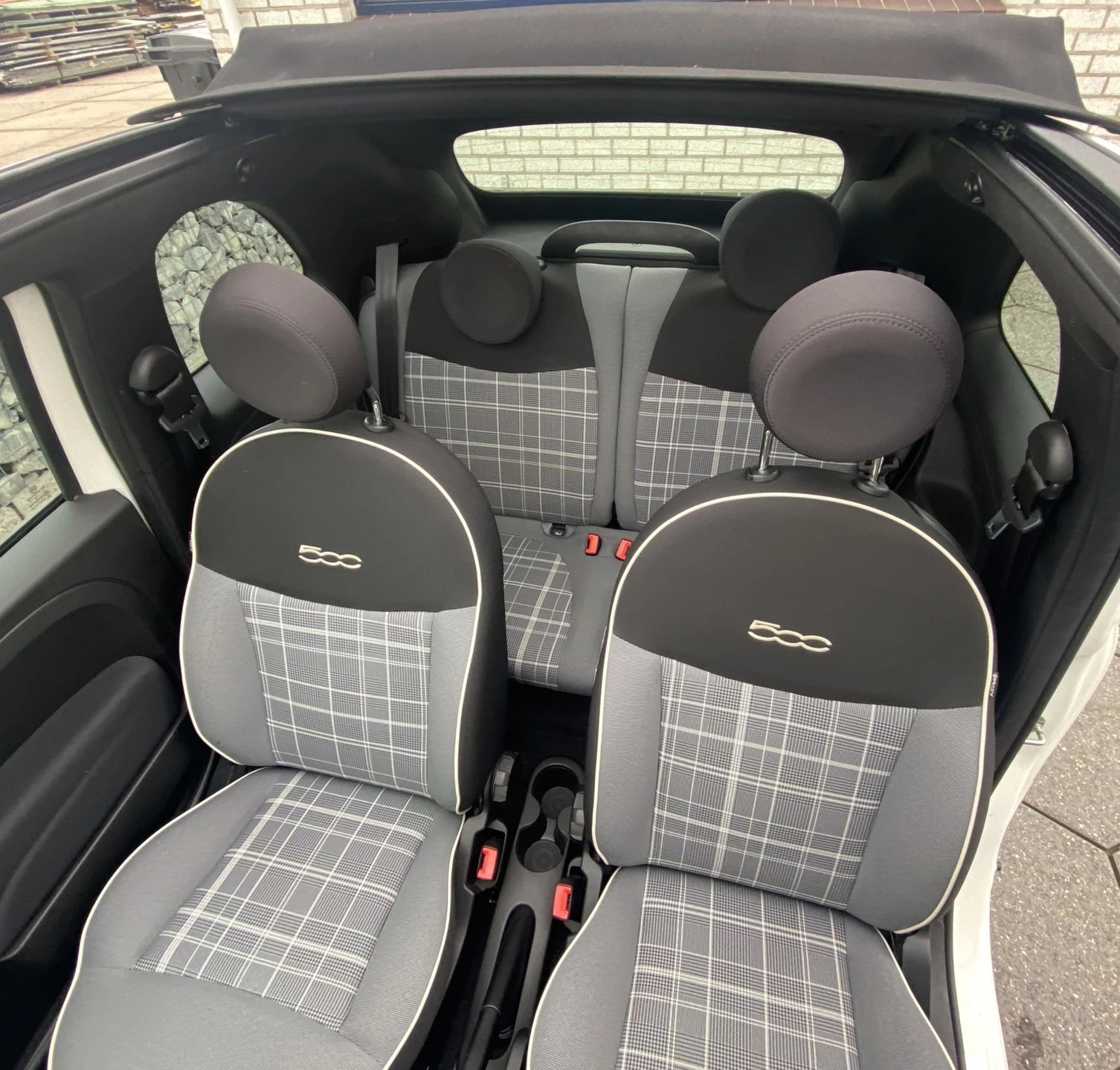 Hoofdafbeelding Fiat 500C