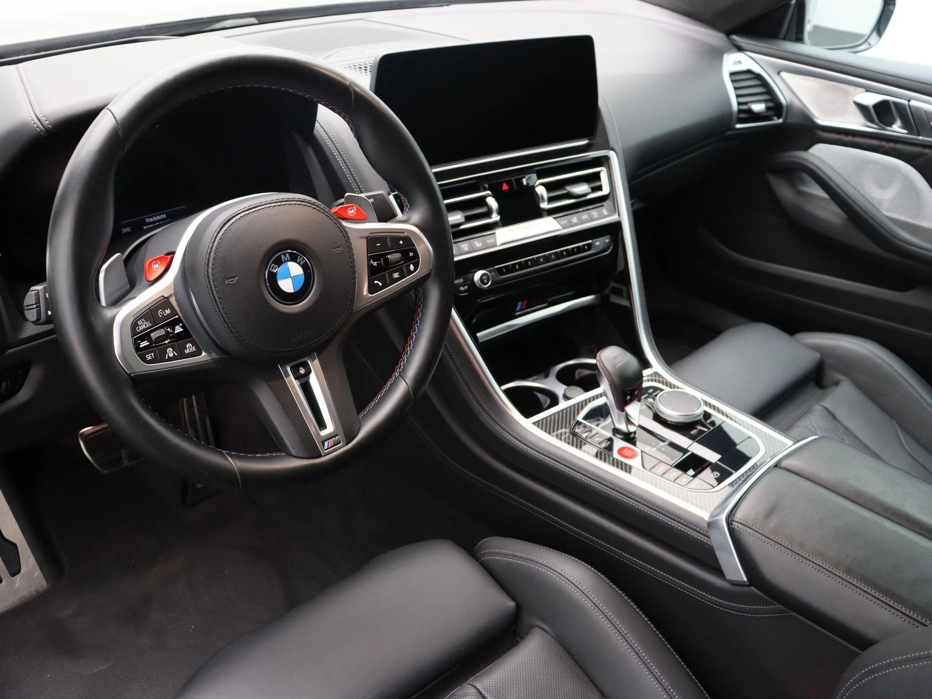 Hoofdafbeelding BMW M8