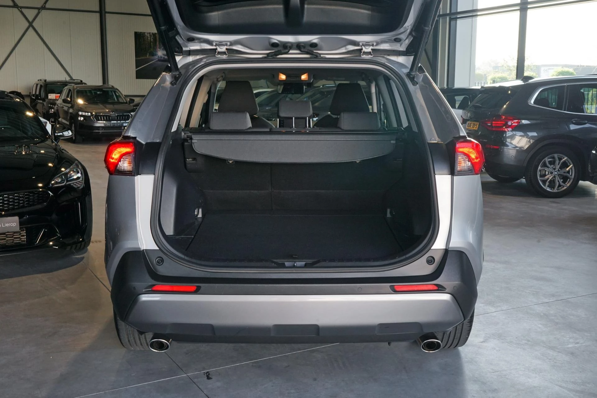 Hoofdafbeelding Toyota RAV4