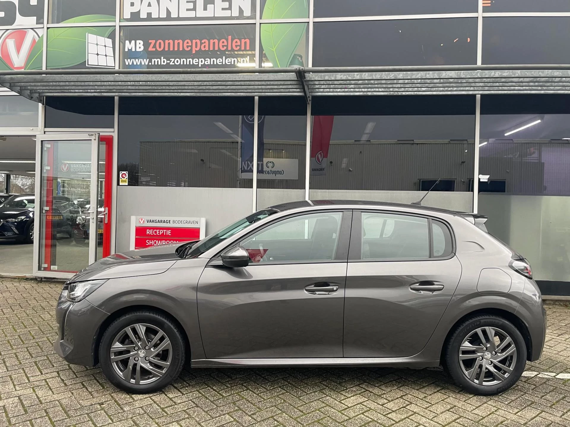 Hoofdafbeelding Peugeot 208