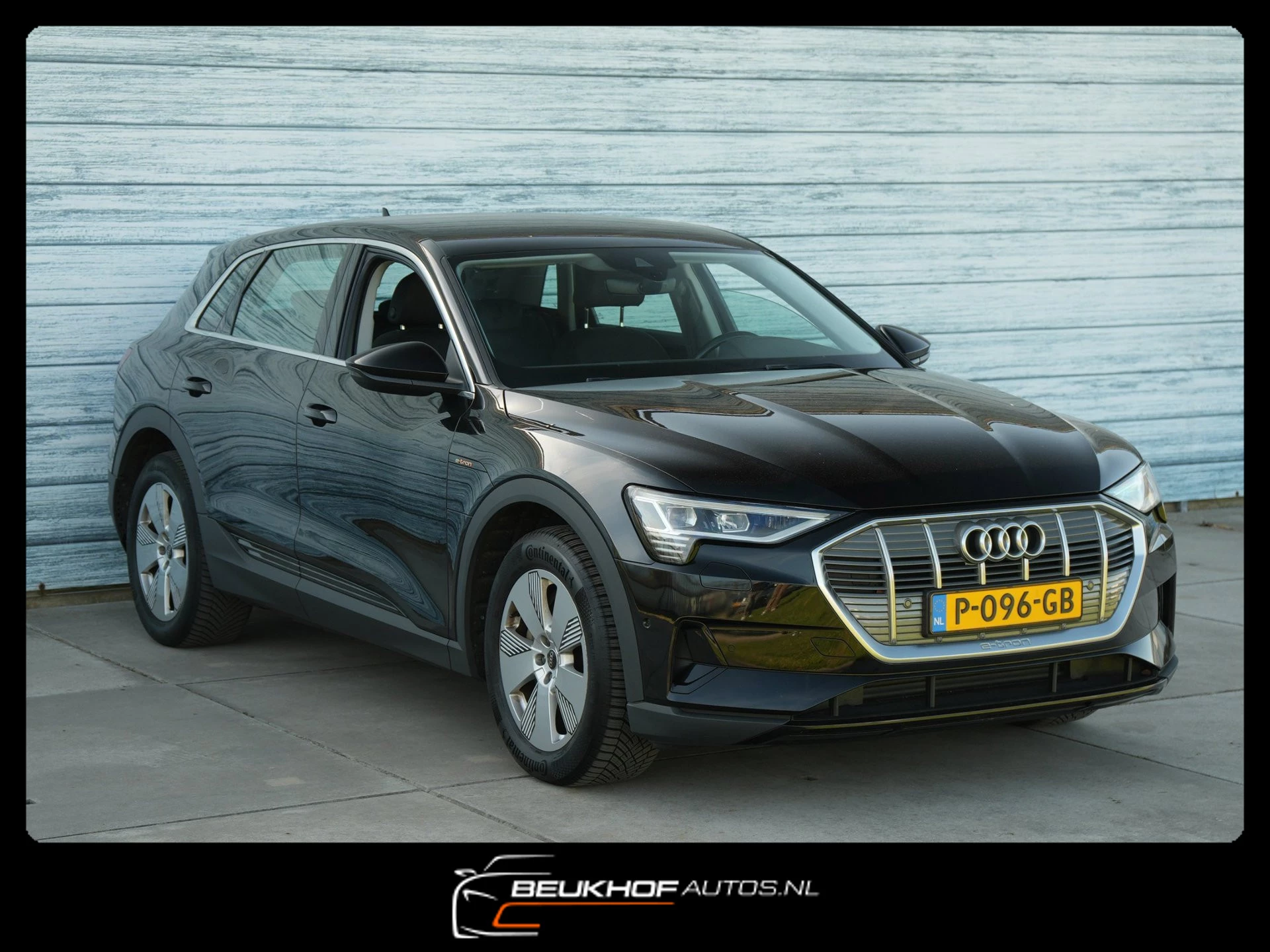 Hoofdafbeelding Audi e-tron