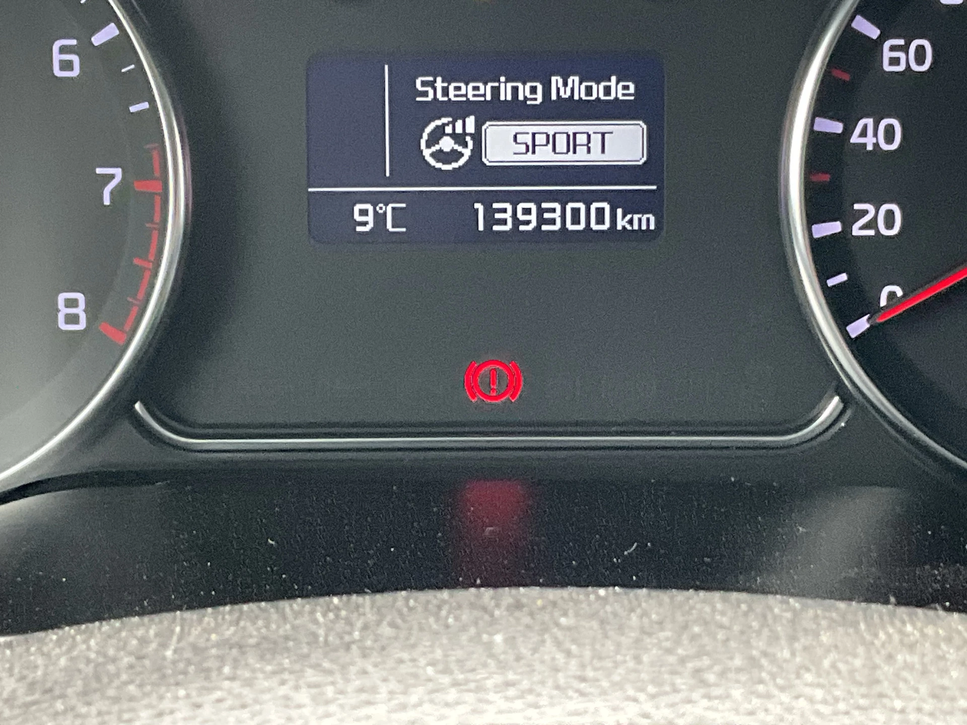 Hoofdafbeelding Kia Carens