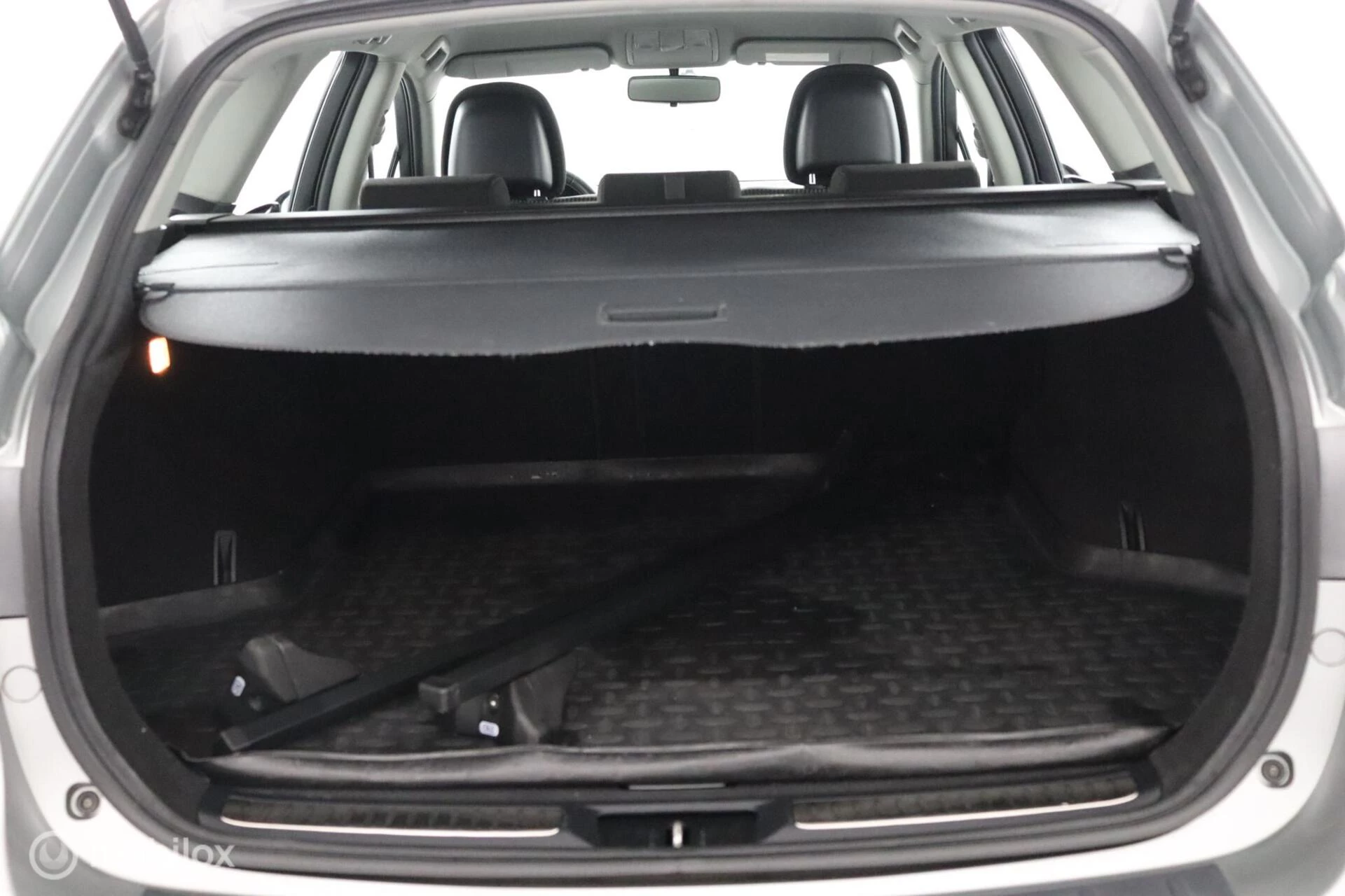 Hoofdafbeelding Toyota Avensis