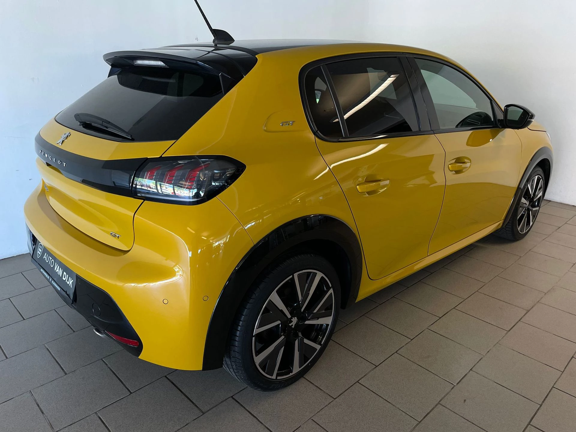 Hoofdafbeelding Peugeot 208