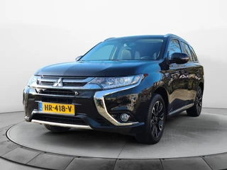Mitsubishi Outlander 2.0 PHEV Executive Edition (122 PK) 2e-Eig. & Keurig-Onderh. BOVAG-Garantie. NL-Auto. Half-Leer, Trekhaak, Navigatie, Cruisecontrol, Keyless-Entry/Start, Parkeersensoren-V+A, Achteruitrijcamera, Premium-Audio, Bluetooth, DAB, Stoelverwarming, Licht-Zicht-Pakket, Lm-Velgen-18Inch, Privacy-Glas