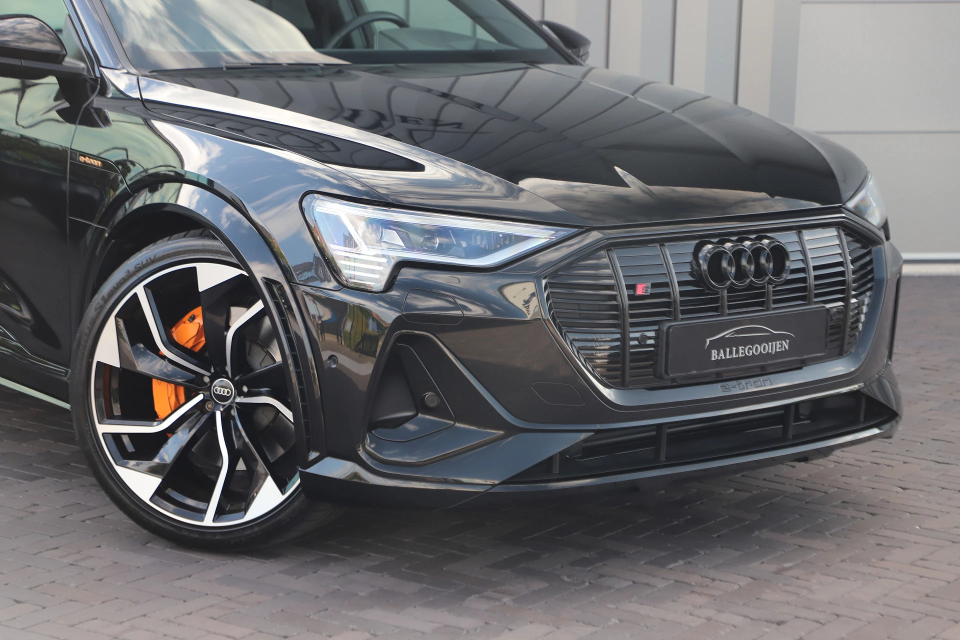 Hoofdafbeelding Audi e-tron
