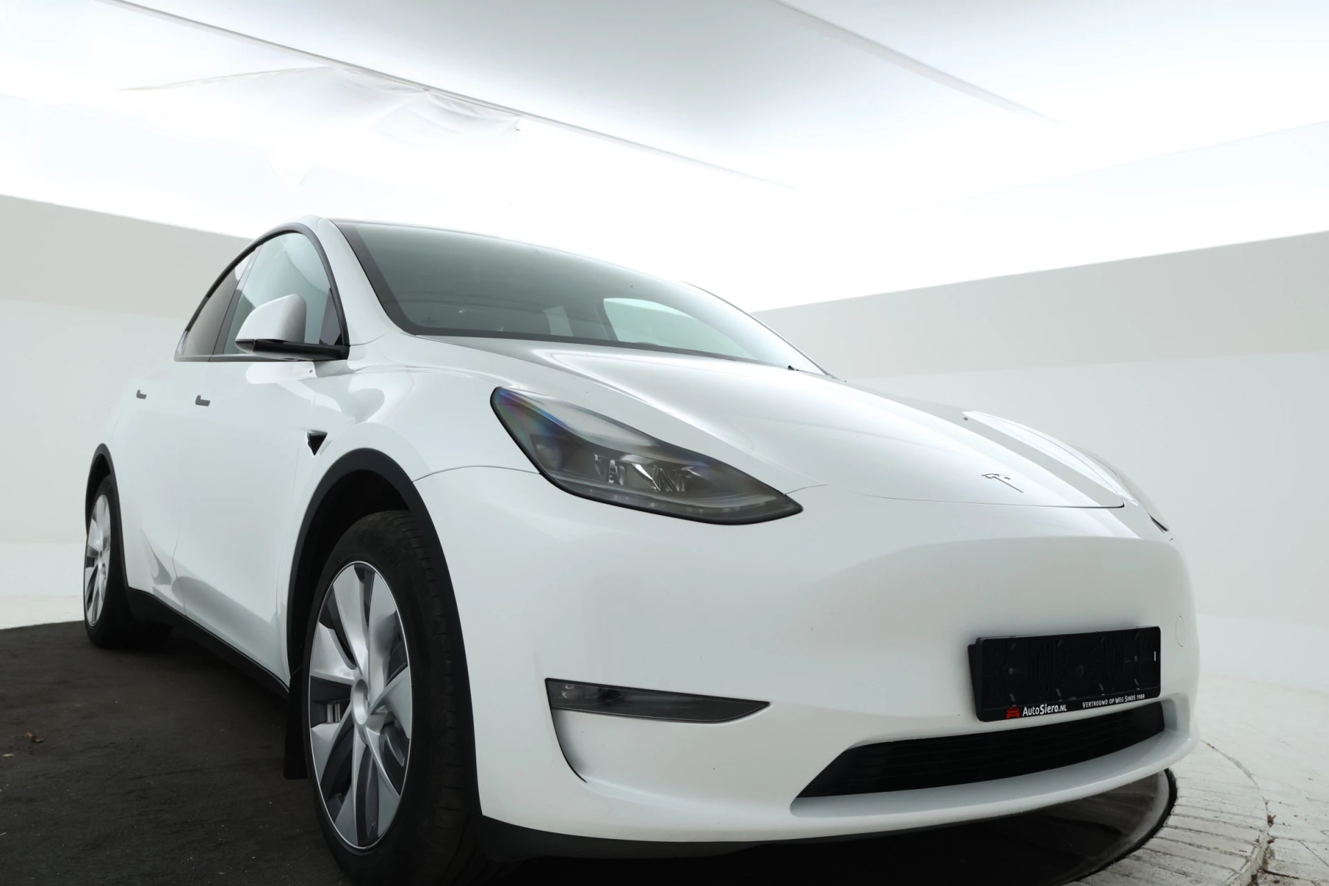 Hoofdafbeelding Tesla Model Y