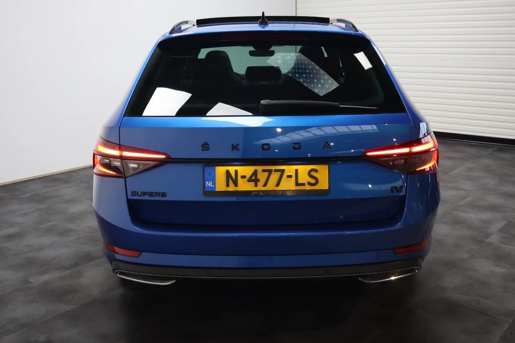 Hoofdafbeelding Škoda Superb