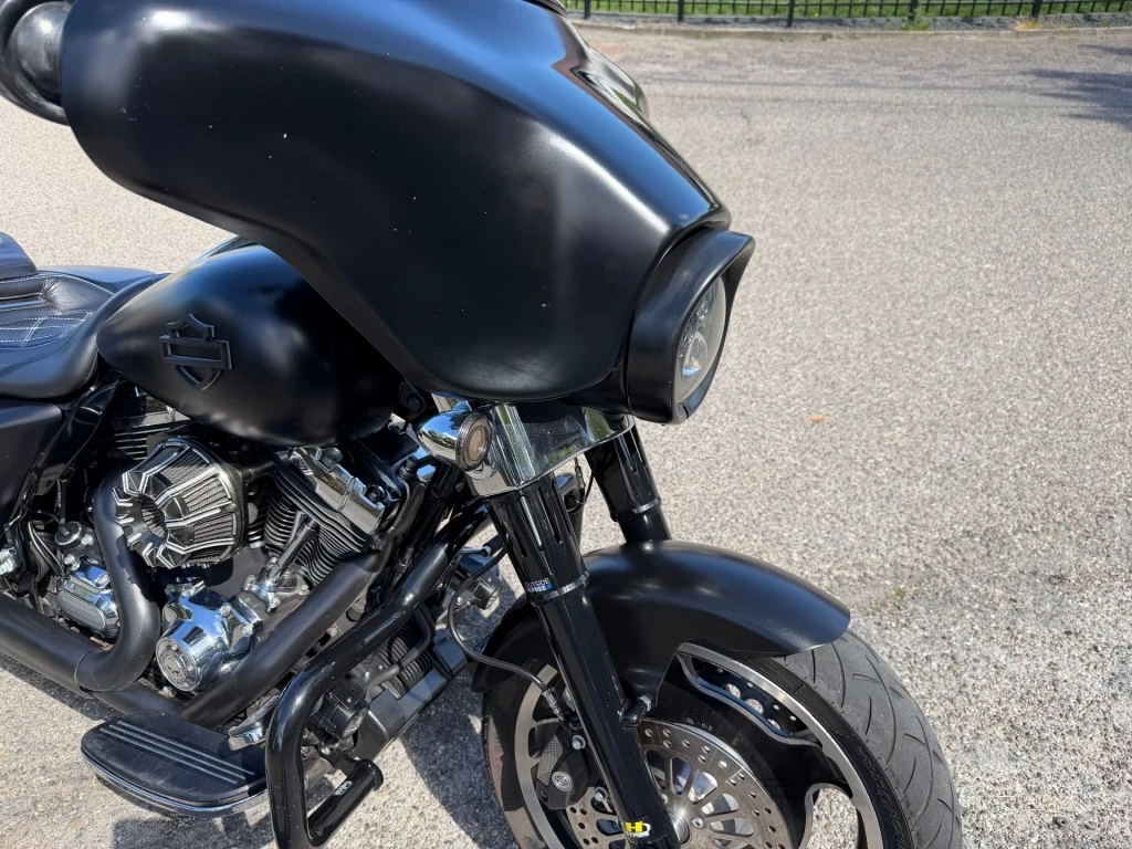 Hoofdafbeelding Harley-Davidson Street Glide