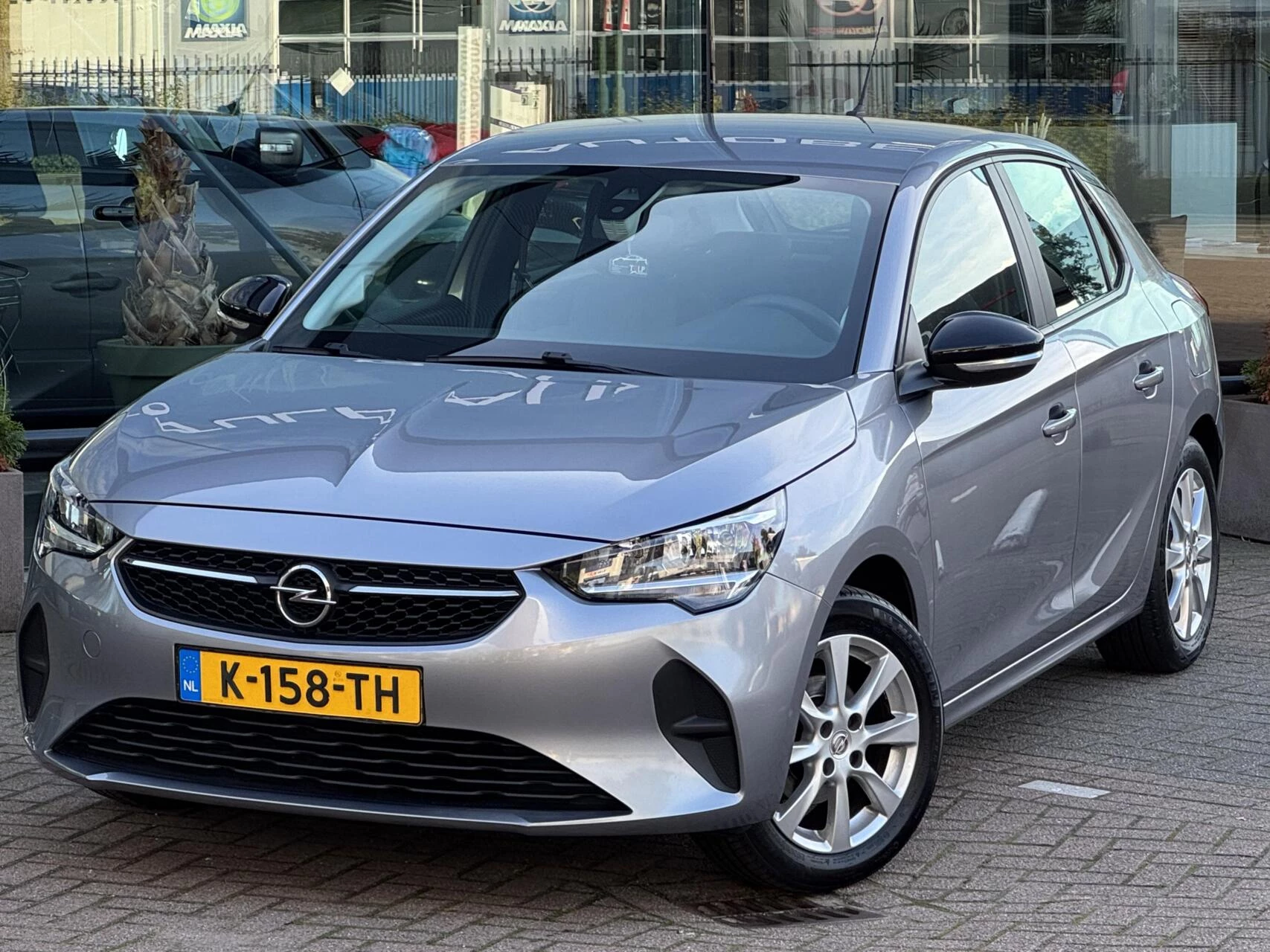 Hoofdafbeelding Opel Corsa
