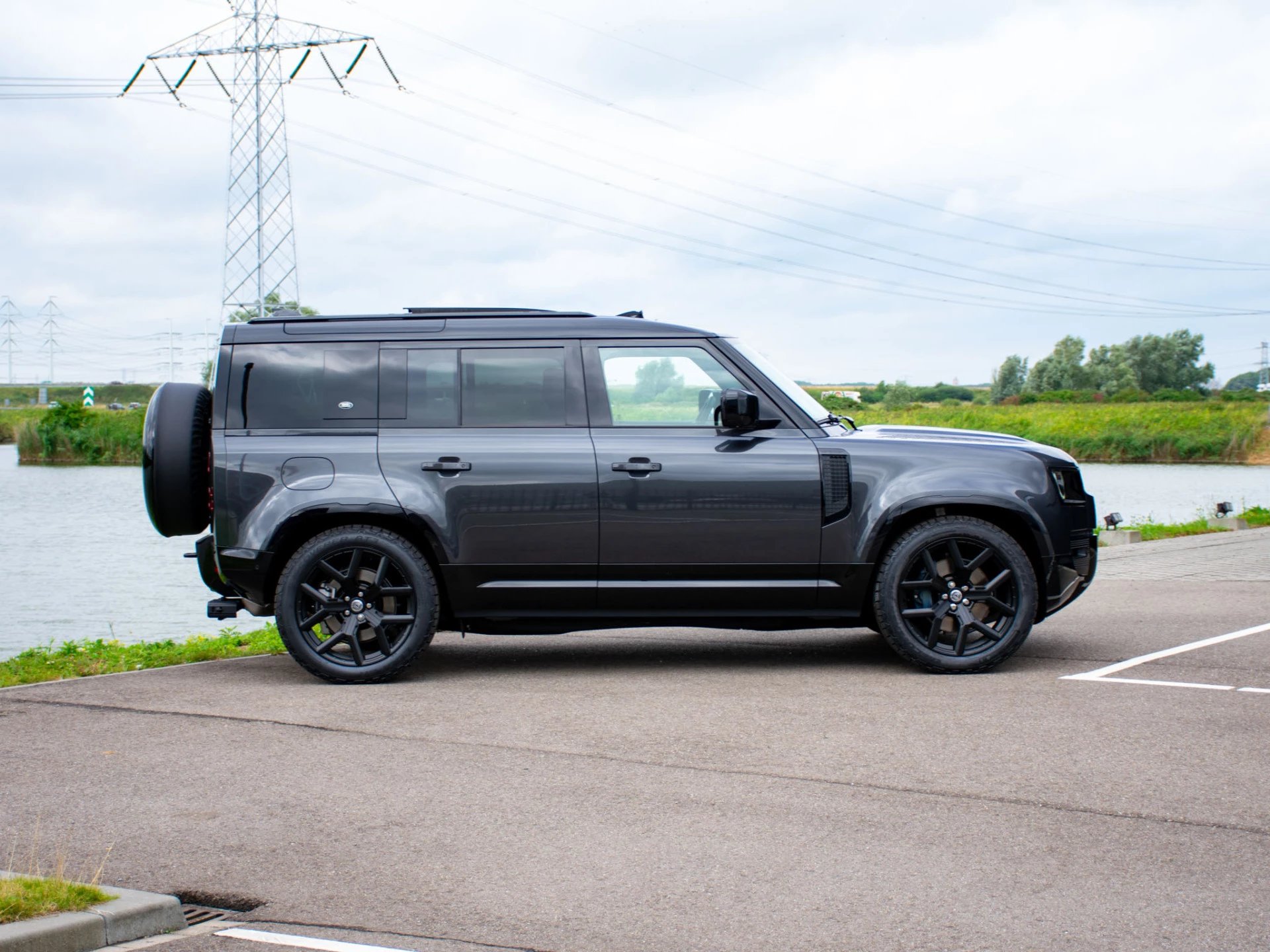 Hoofdafbeelding Land Rover Defender