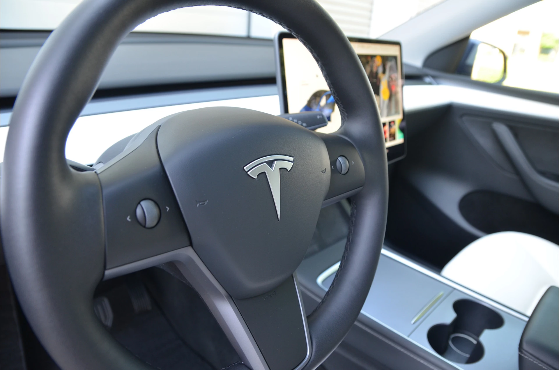 Hoofdafbeelding Tesla Model Y