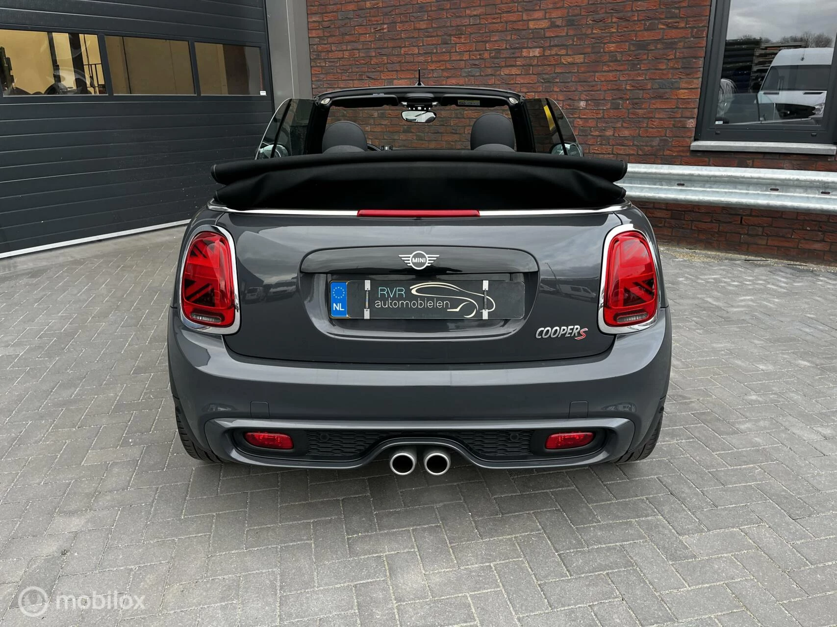 Hoofdafbeelding MINI Cooper S Cabrio