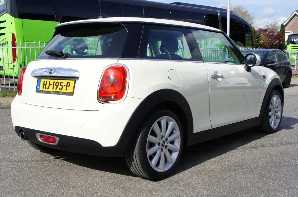 Hoofdafbeelding MINI One