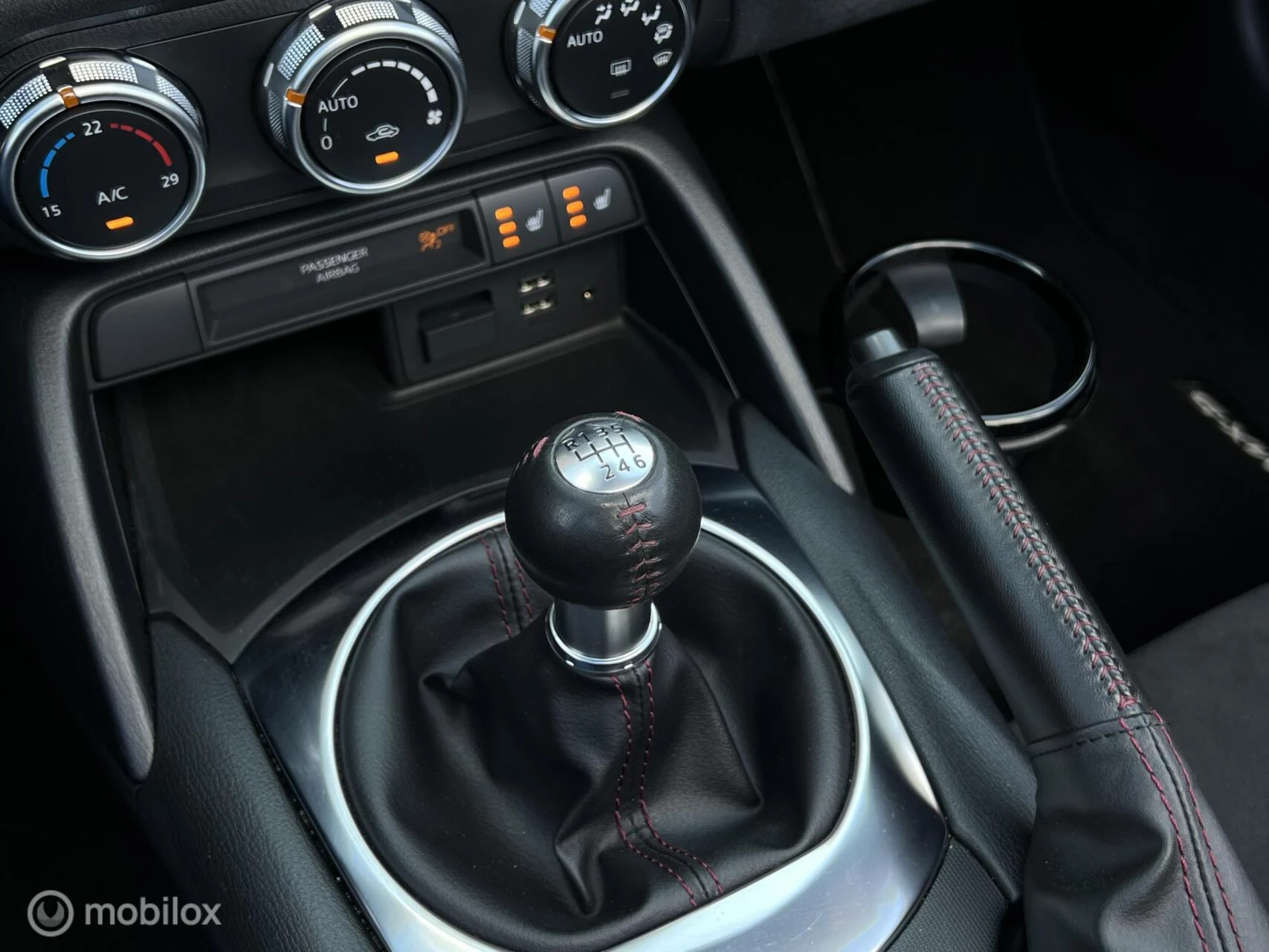Hoofdafbeelding Mazda MX-5