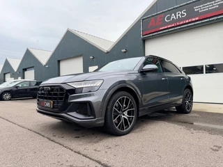 Hoofdafbeelding Audi Q8