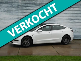 Tesla Model 3 Standard Trekhaak Navigatie Pano Leer Camera