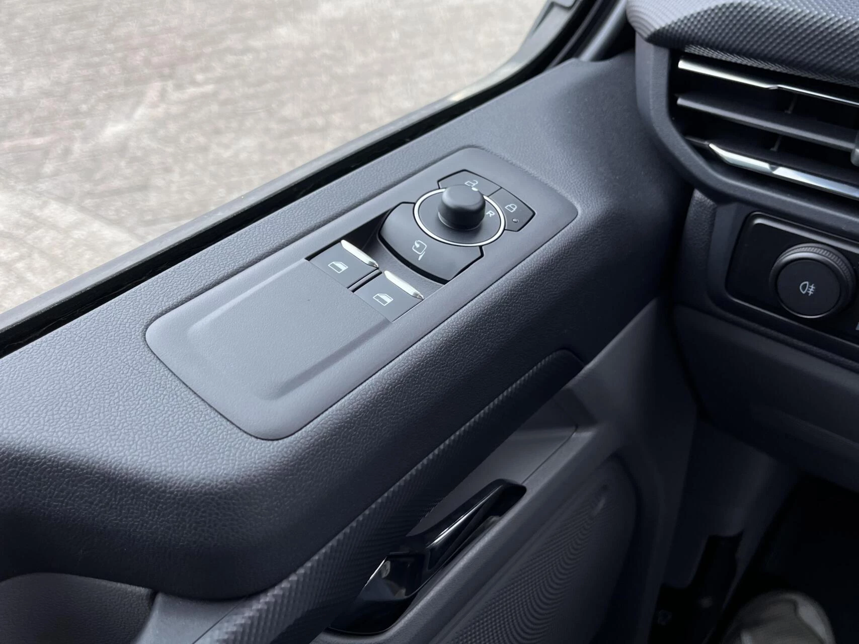 Hoofdafbeelding Ford E-Transit Custom