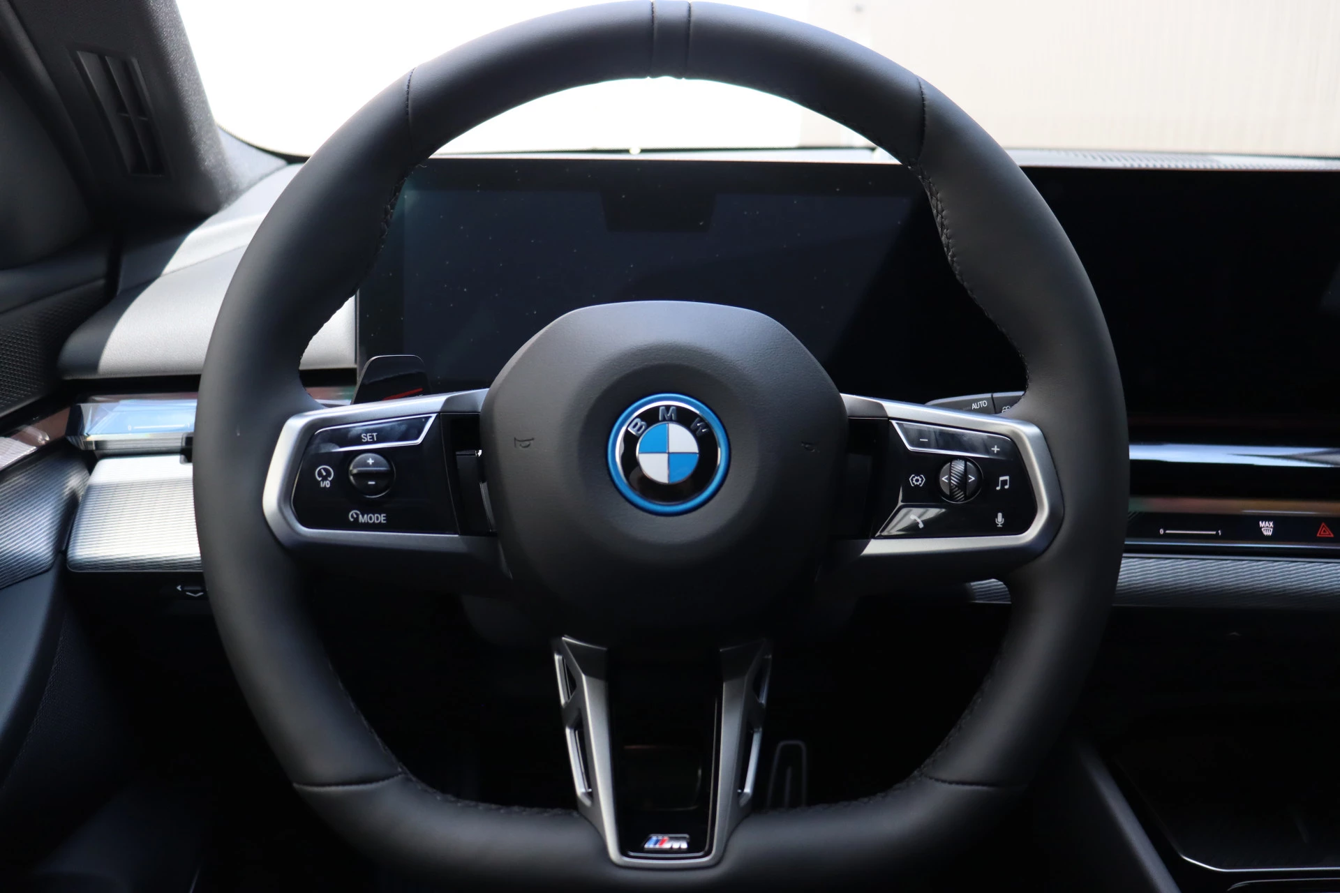 Hoofdafbeelding BMW i5