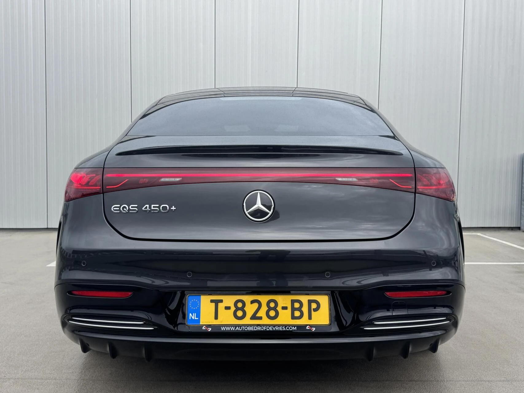 Hoofdafbeelding Mercedes-Benz EQS