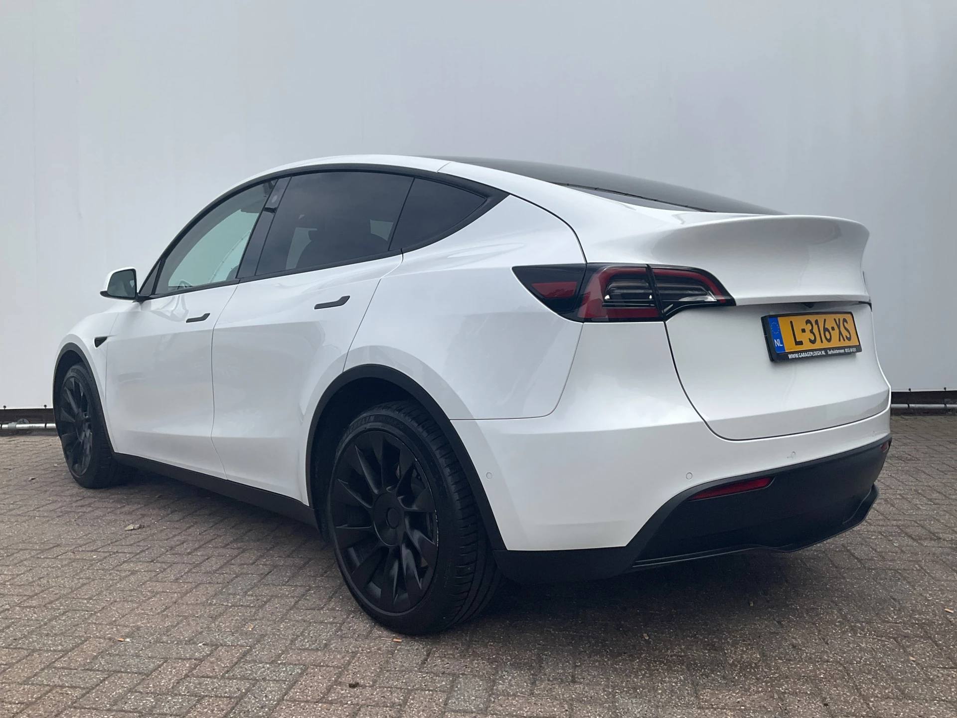 Hoofdafbeelding Tesla Model Y
