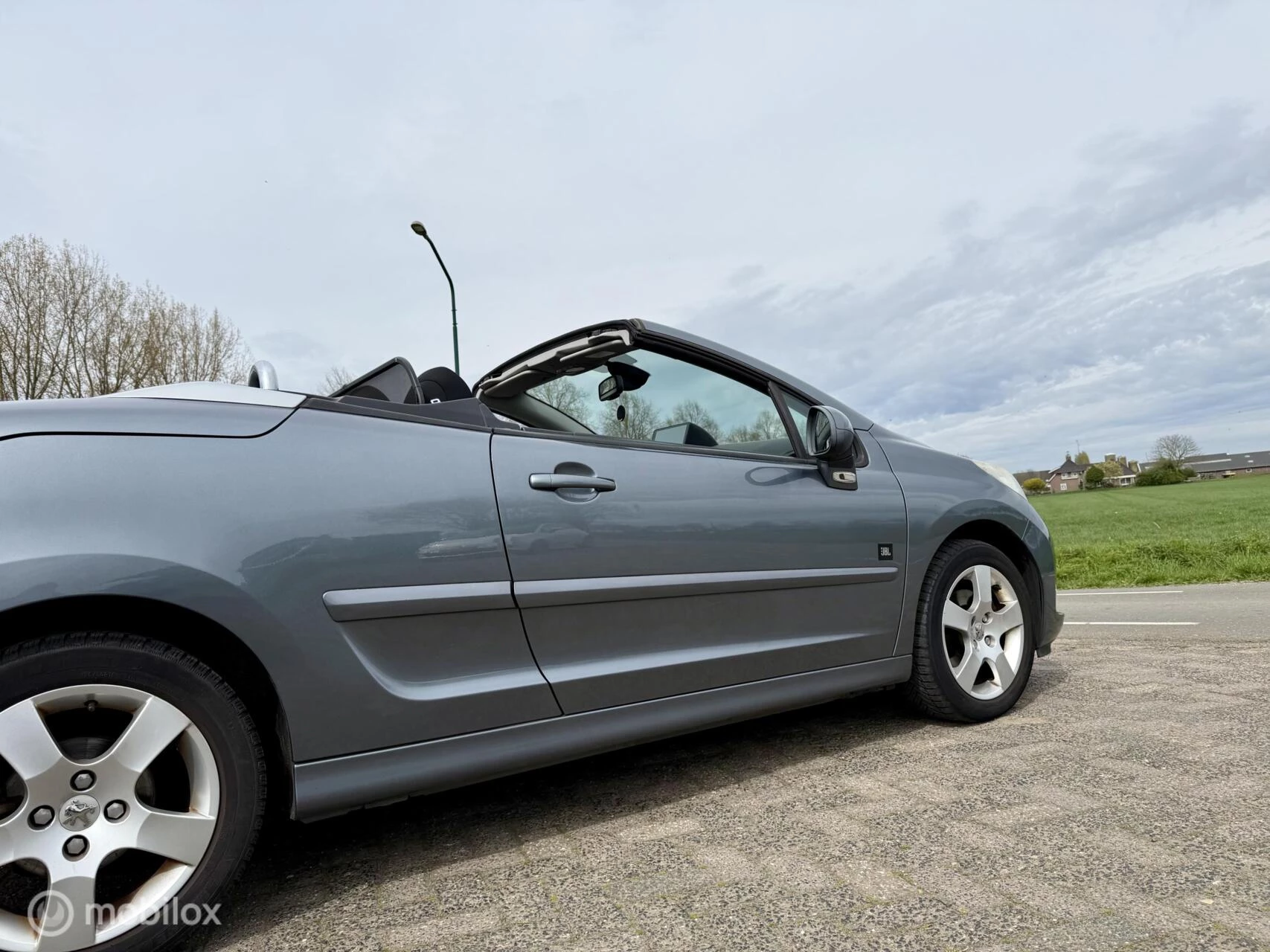 Hoofdafbeelding Peugeot 207