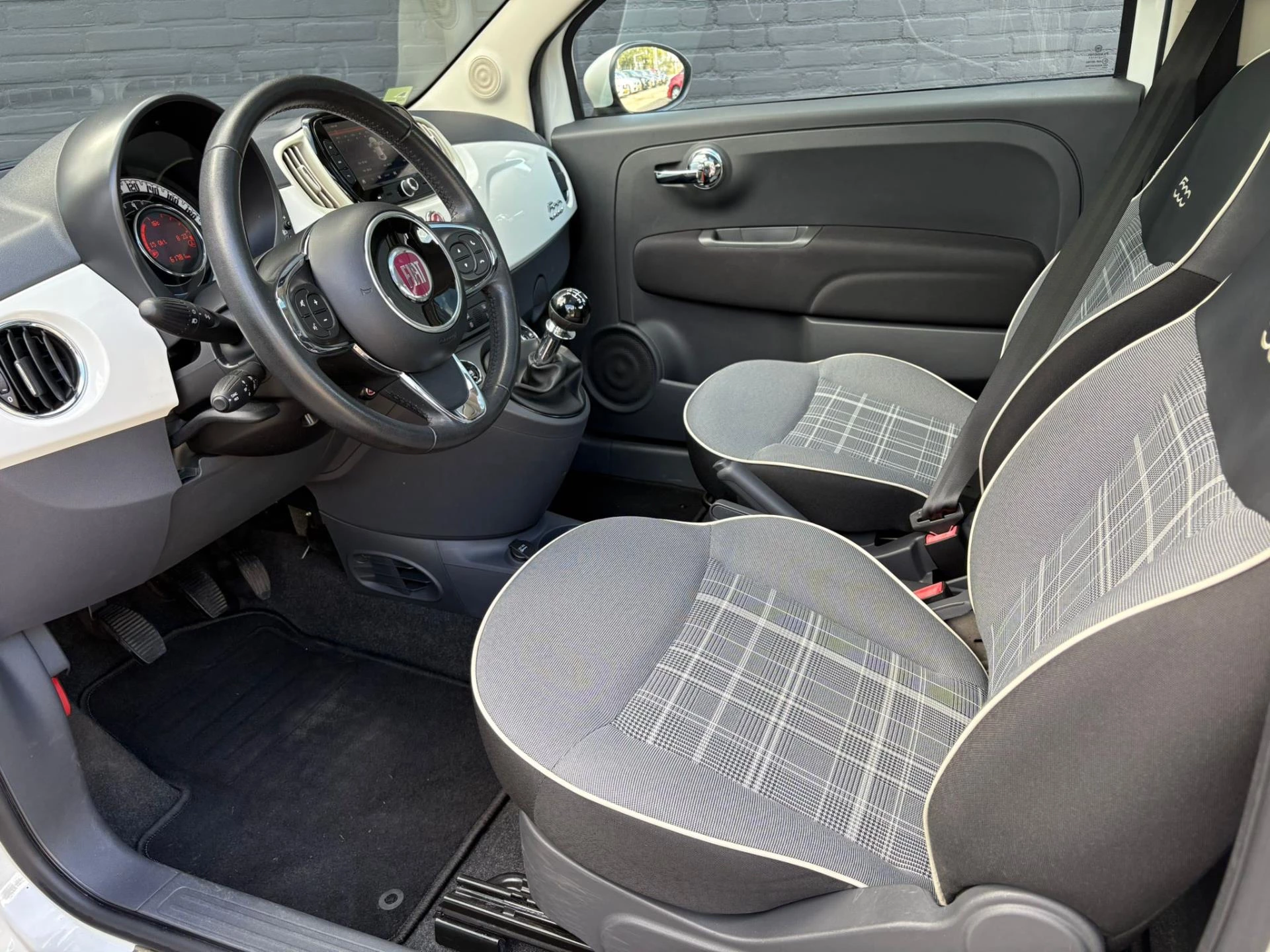 Hoofdafbeelding Fiat 500