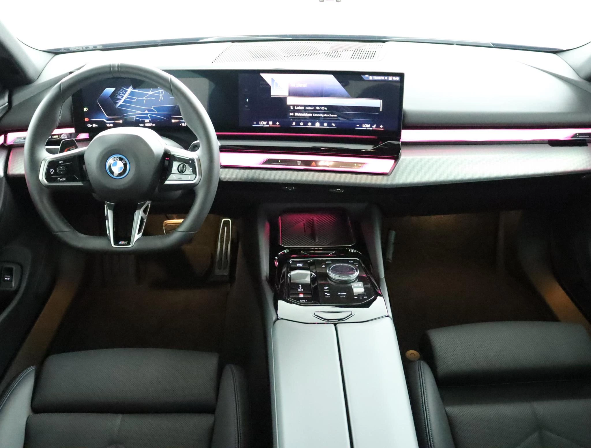 Hoofdafbeelding BMW i5